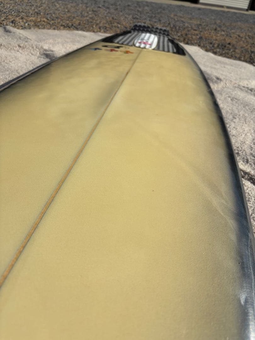 ショートボード サーフボード　6’3 サーフィン　フィン　送料無料