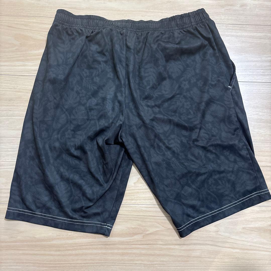 YONEX ボタニカル 黒ハーフパンツ