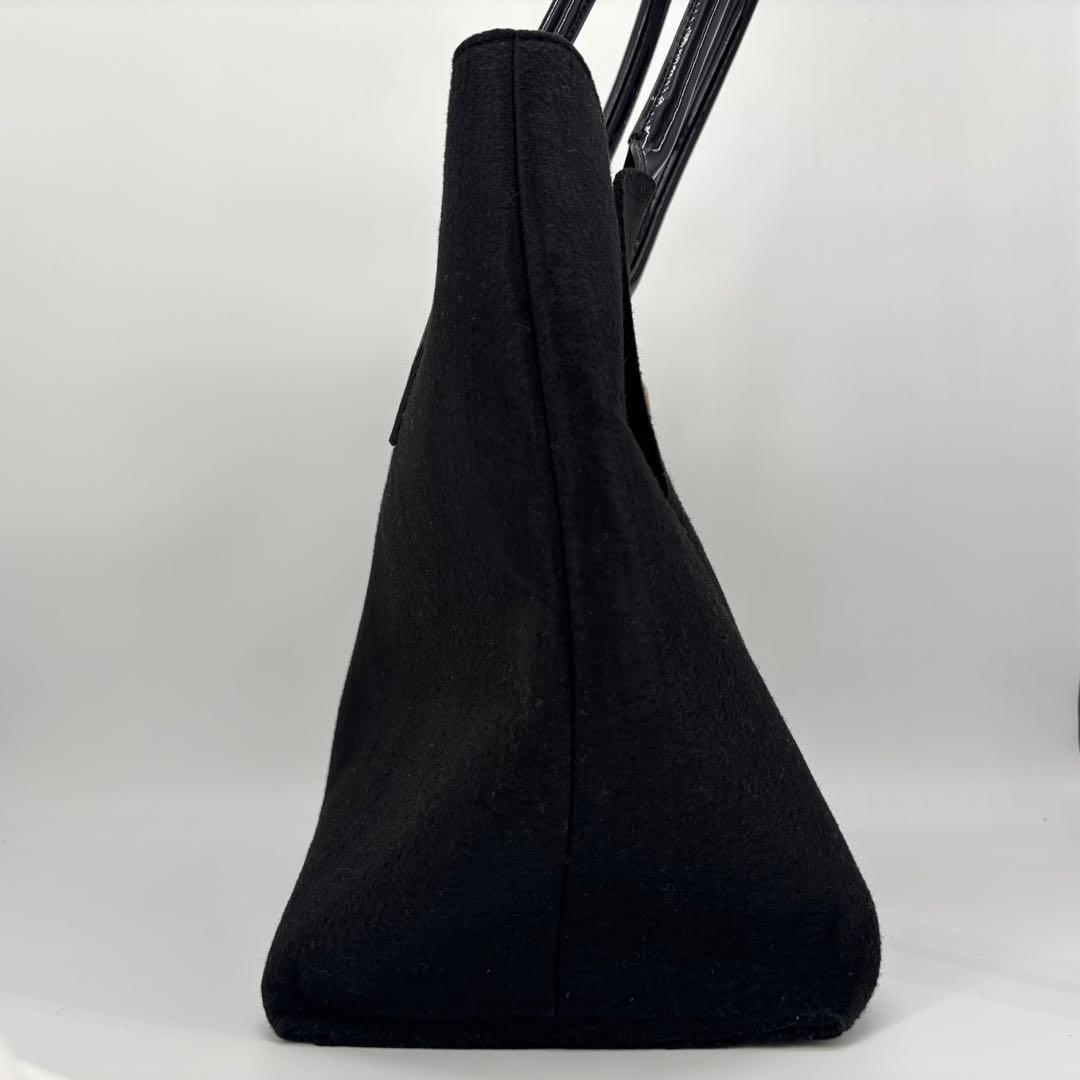 ヴィヴィアンウエストウッド トートバッグ フェルト ブラック