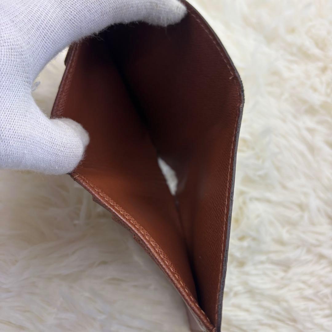 ルイヴィトン モノグラム　ポルトビエ 6 カルトクレディ 札入れ 折り財布