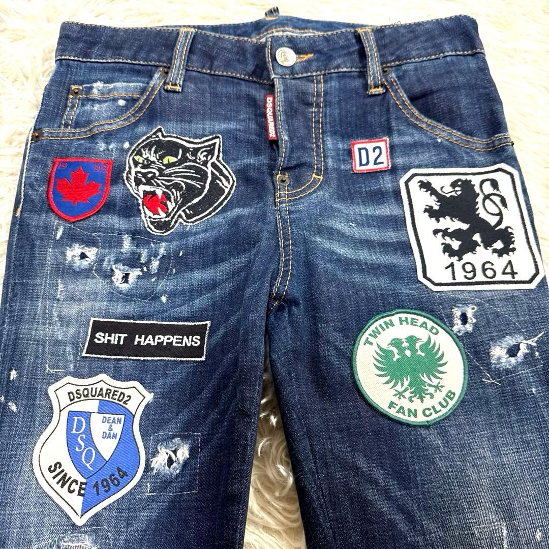 DSQUARED2 ディースクエアード　デニムパンツ　ワッペン