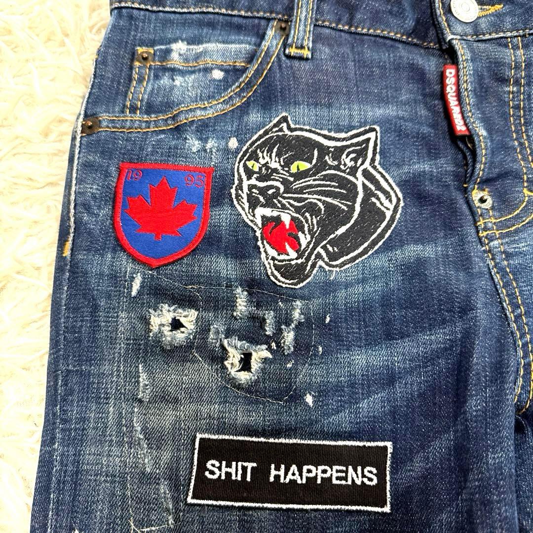 DSQUARED2 ディースクエアード　デニムパンツ　ワッペン