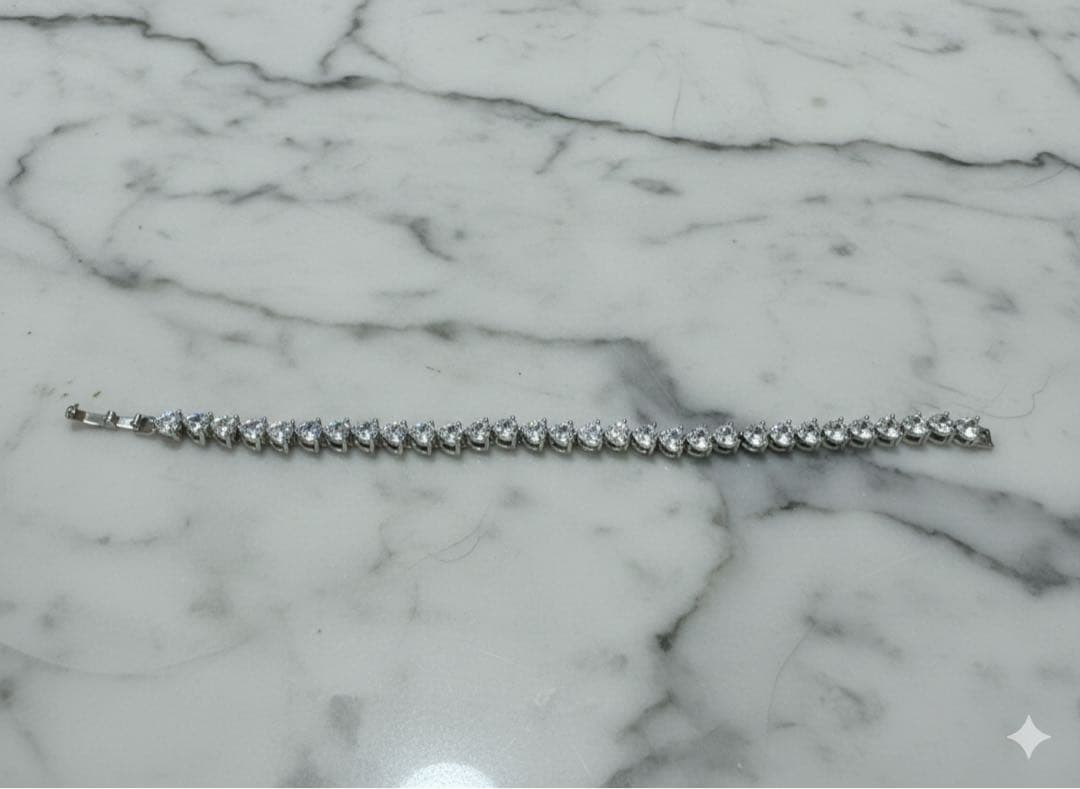 新品未使用　ハートシェイプフルエタニティブレスレットK18刻印