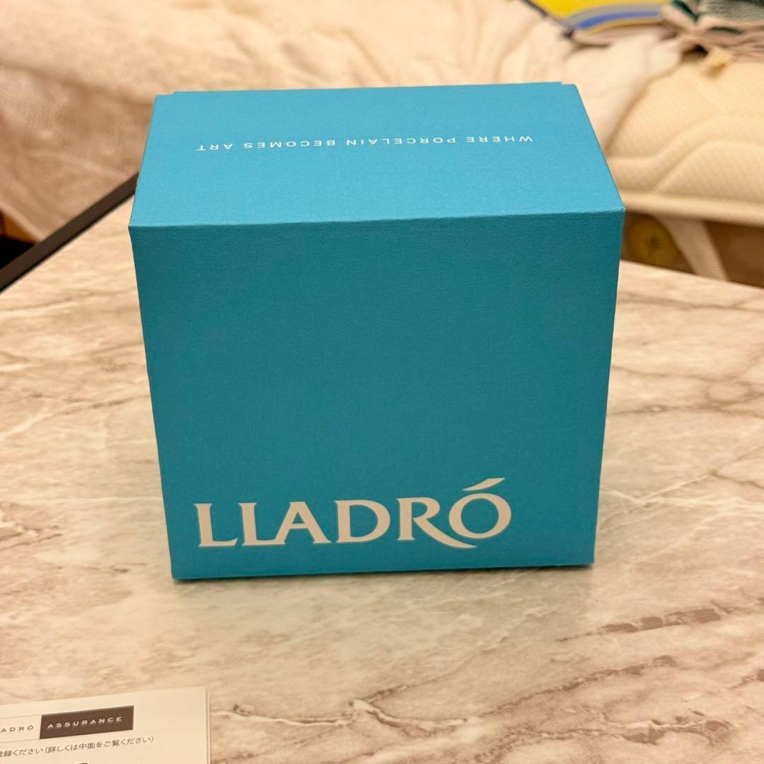 LLADRÓ リヤドロ　驚いた仔猫ちゃん　陶器　置物