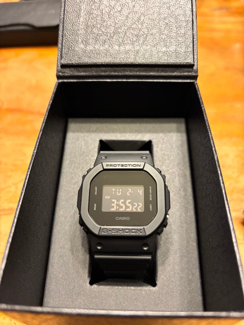 CASIO G-SHOCK 3523 オールブラック腕時計　カシオ