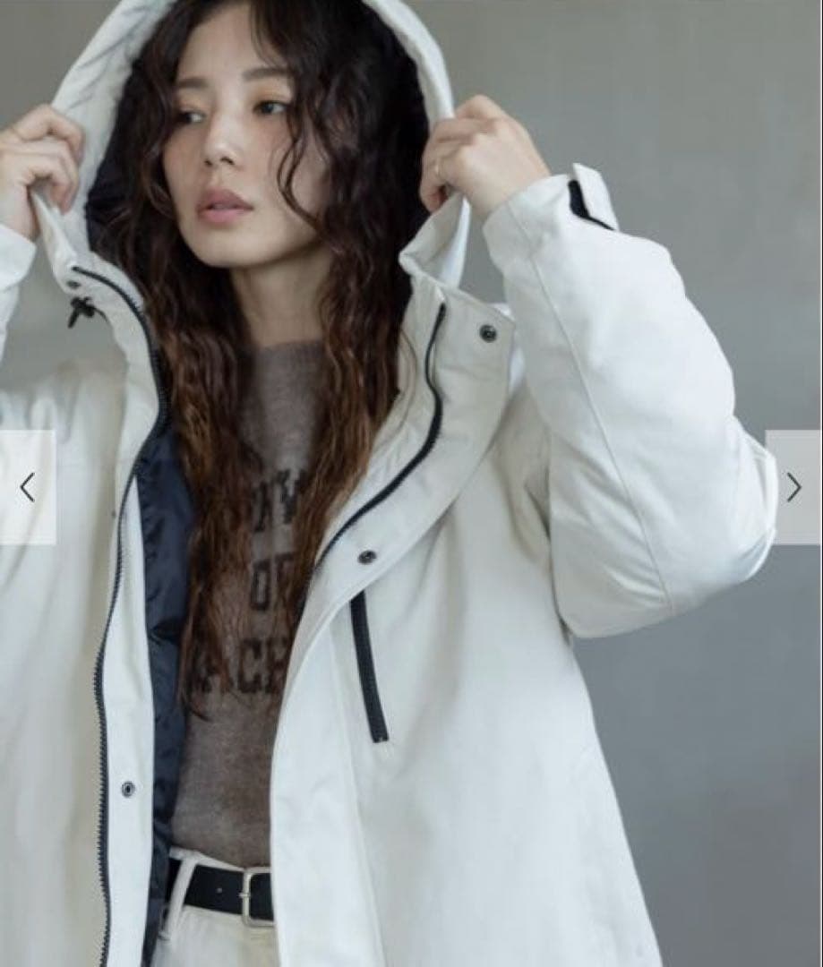 新品タグ付き　フーディーダウンジャケット　サニーレーベル　アーバンリサーチ