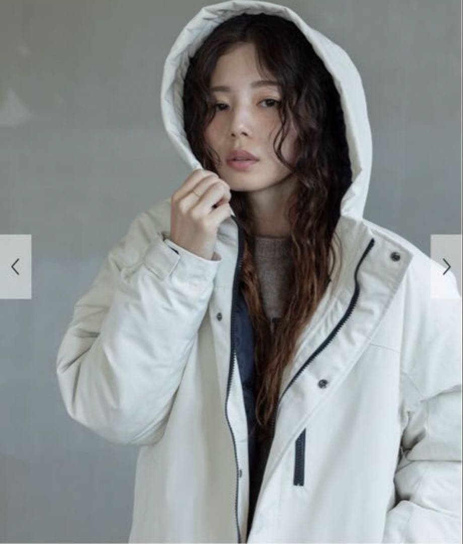 新品タグ付き　フーディーダウンジャケット　サニーレーベル　アーバンリサーチ