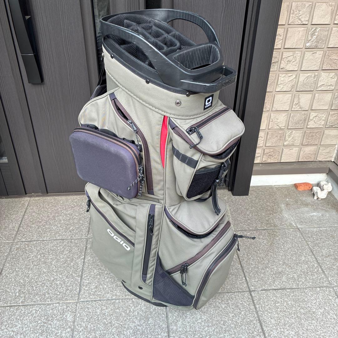 OGIO ALPHA CONVOY カーキ　　キャディーバック