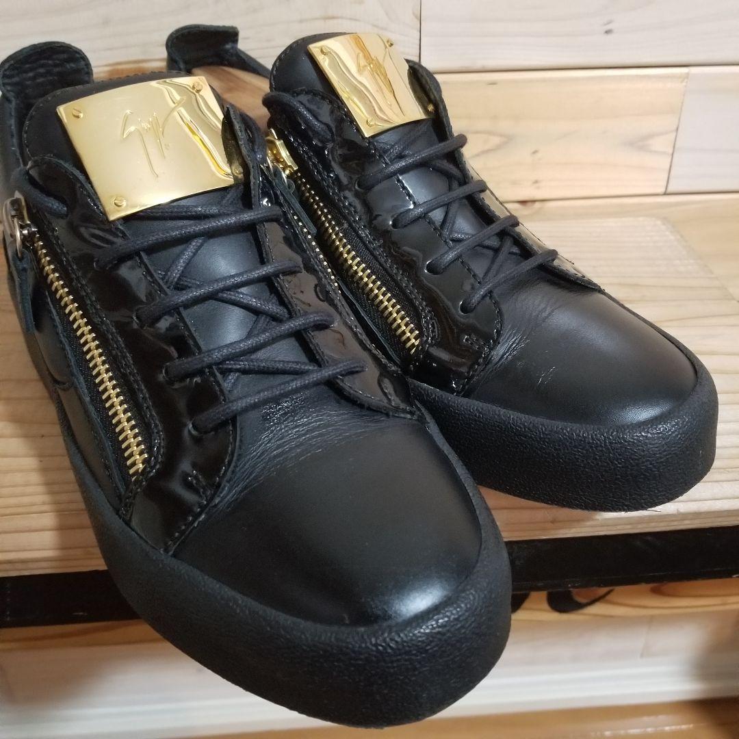 極美品　ジュゼッペザノッティ・レザー スニーカー　40 黒　メタルプレート