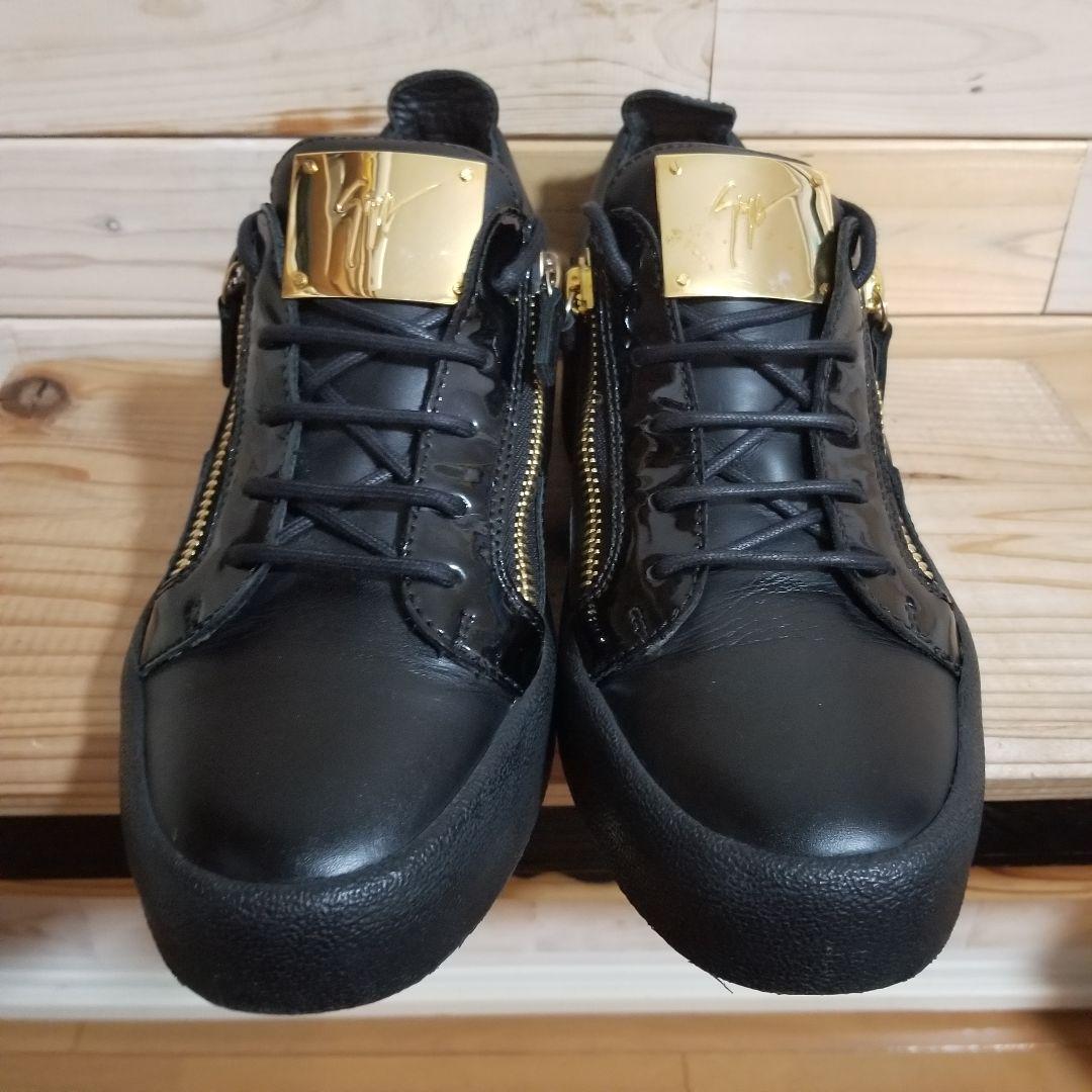 極美品　ジュゼッペザノッティ・レザー スニーカー　40 黒　メタルプレート
