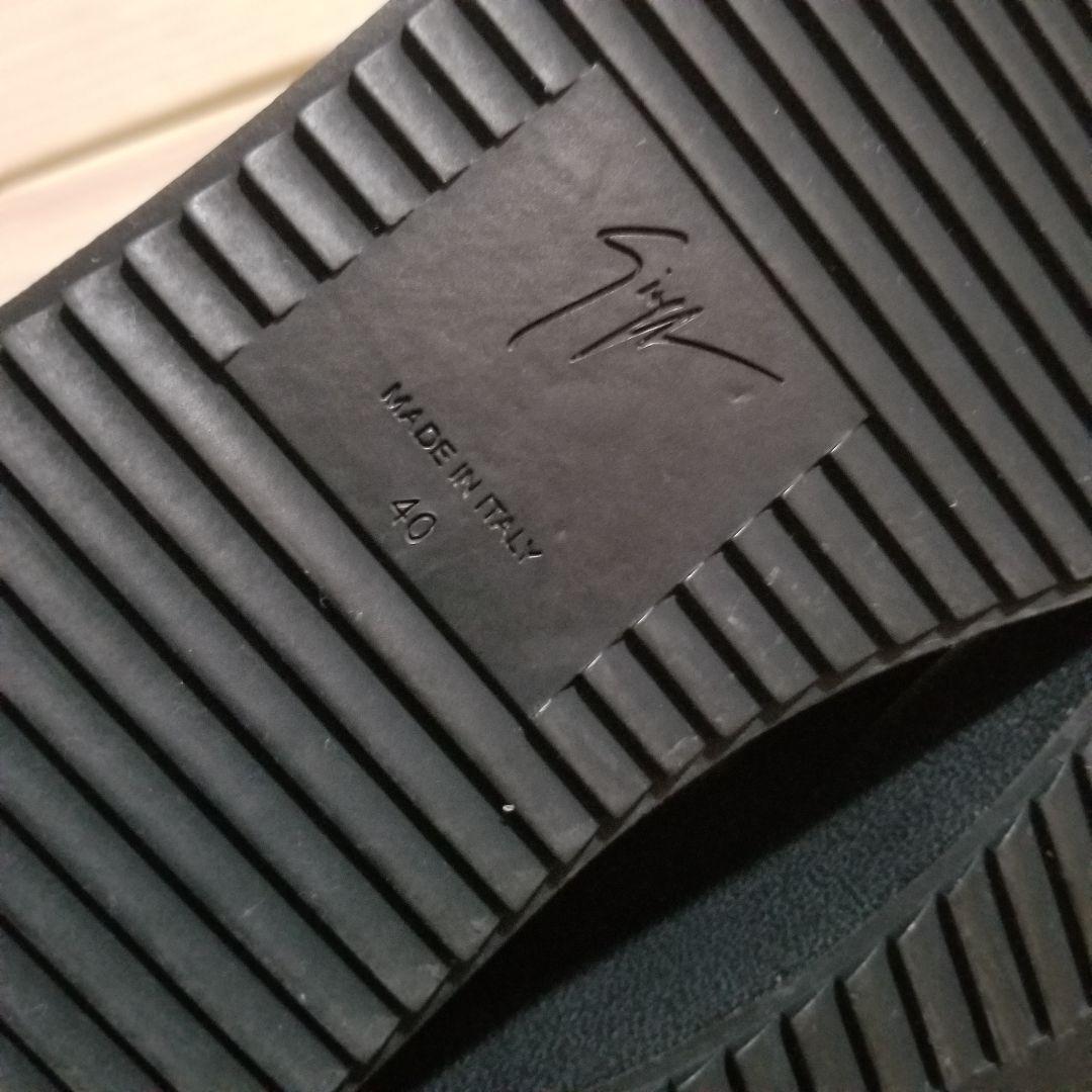 極美品　ジュゼッペザノッティ・レザー スニーカー　40 黒　メタルプレート