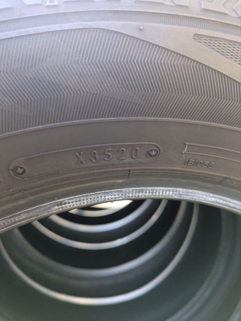 165/70R14　スタッドレスタイヤ