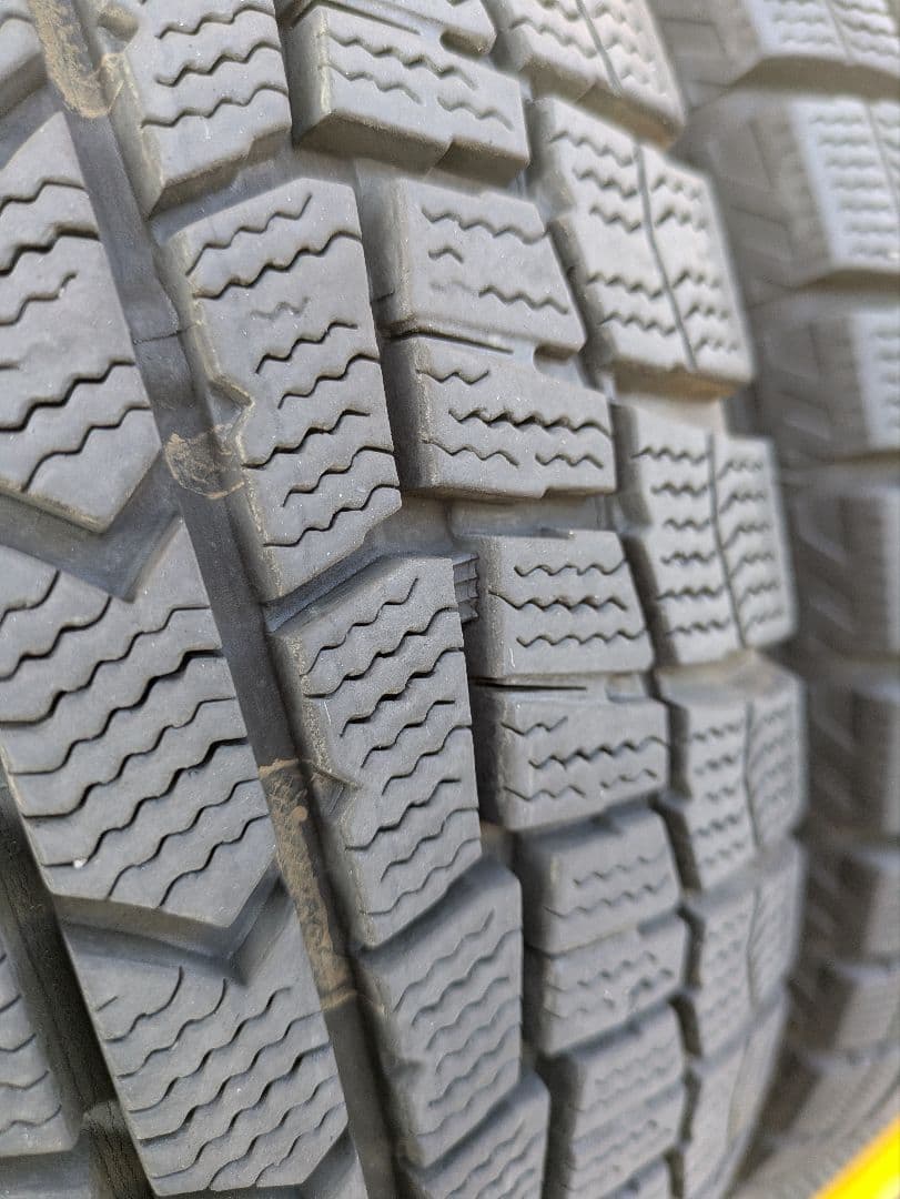 165/70R14　スタッドレスタイヤ