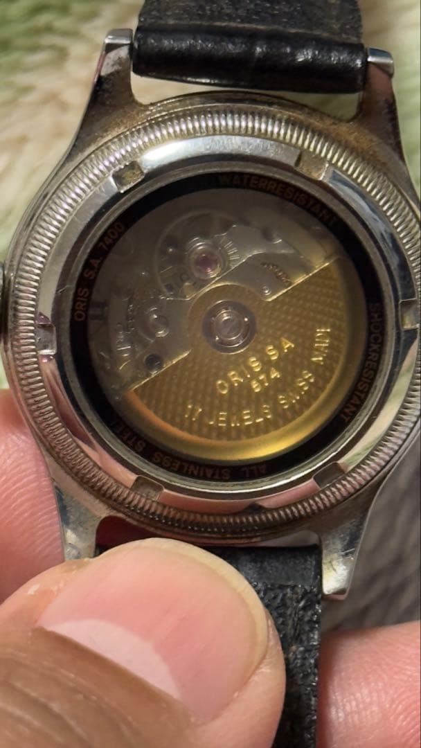 ビンテージのオリス ビッグクラウン ポインターデイト ウォッチです。