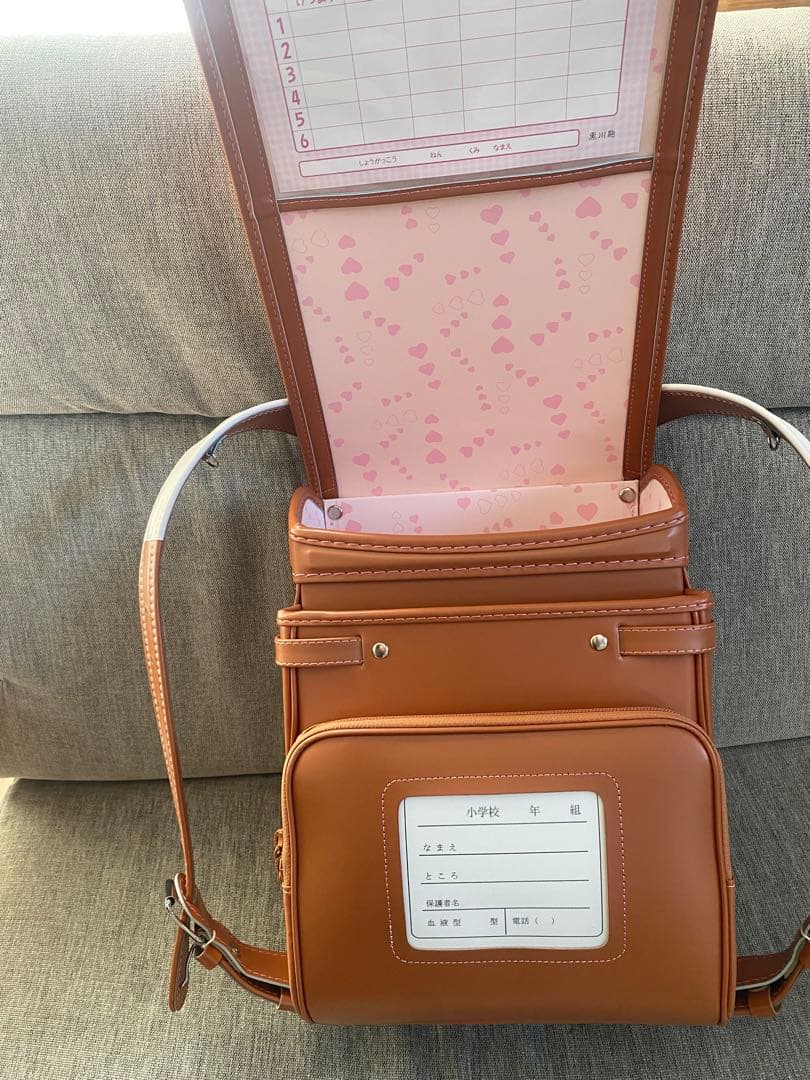 2023年　黒川鞄工房ランドセル　スムース牛革　キューブ型キャメル×ピンク