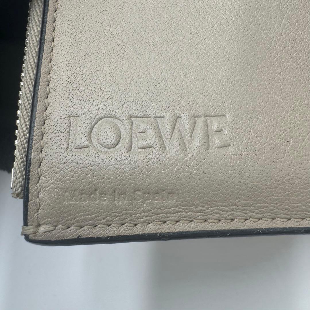 【極美品✨】ロエベ スモール バーティカルウォレット 三つ折り アナグラム 財布