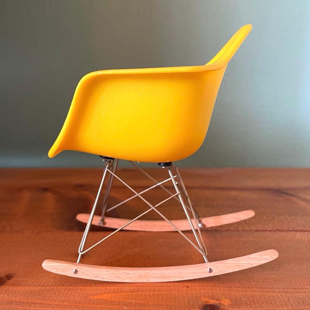 Vitra ミニチュア RAR イームズ ロッキング