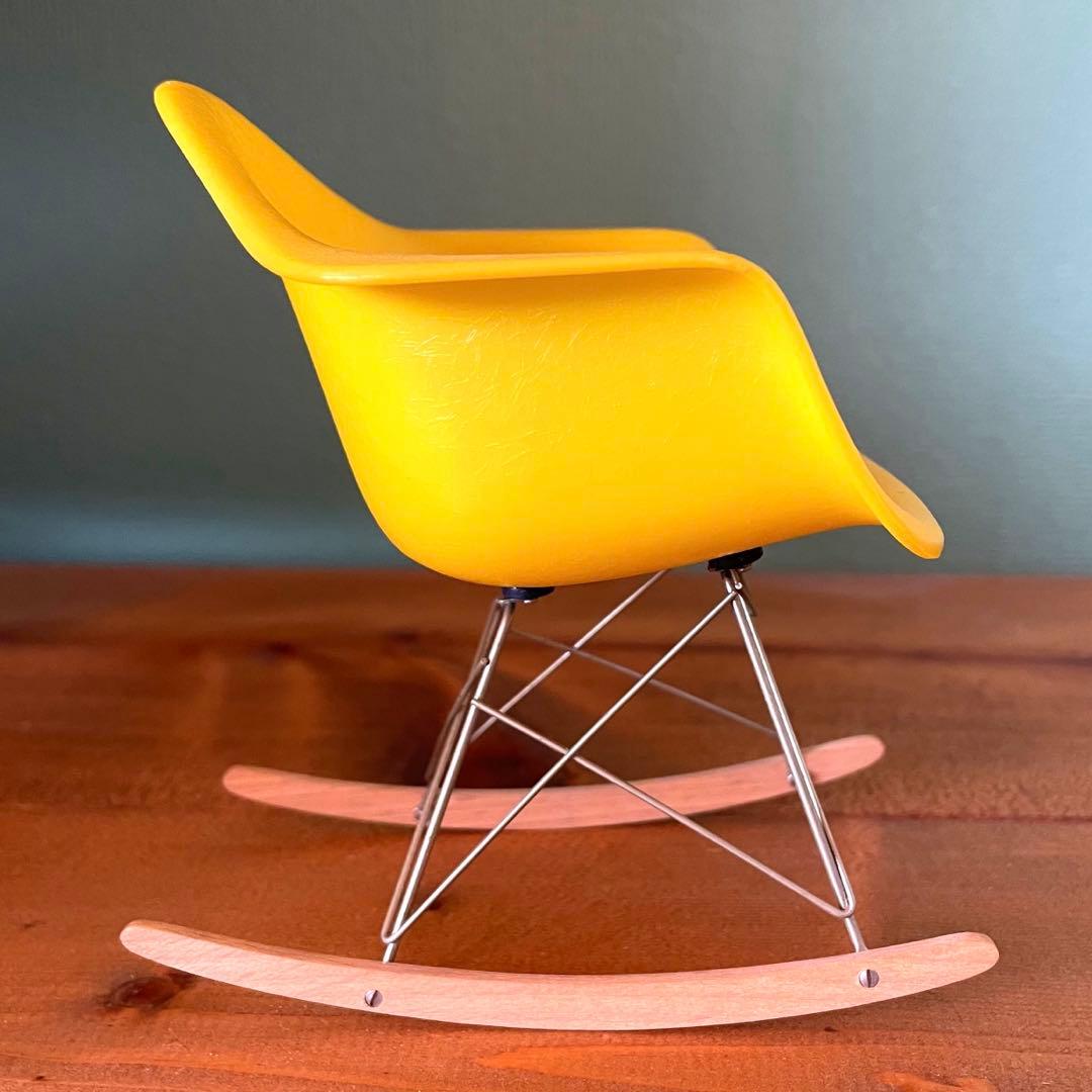 Vitra ミニチュア RAR イームズ ロッキング