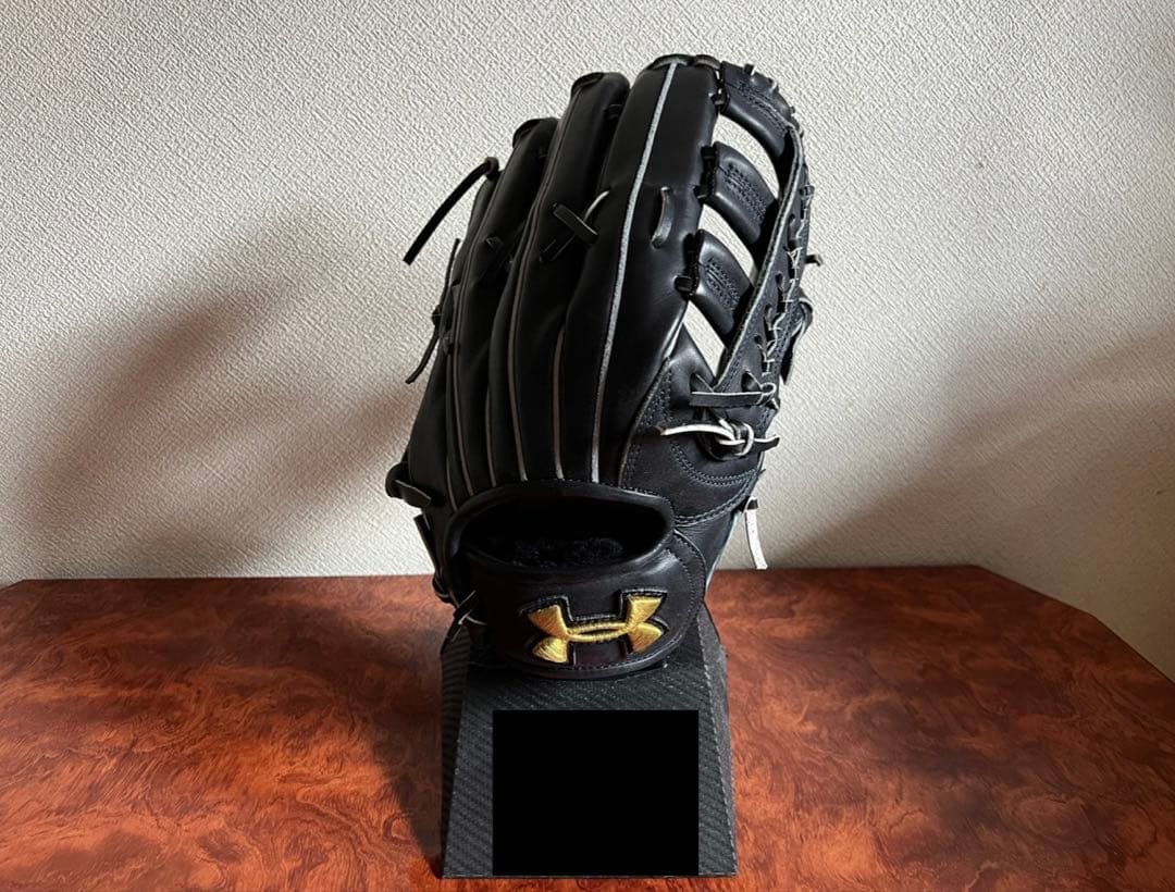 Under Armour 硬式野球グローブ ソフトバンク柳田選手直筆サイン入り