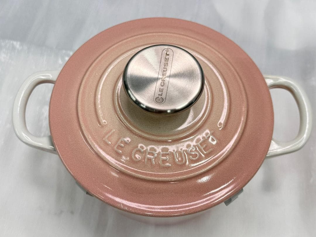 【希少】ル・クルーゼ ココットロンド 14cm ピンク 箱付