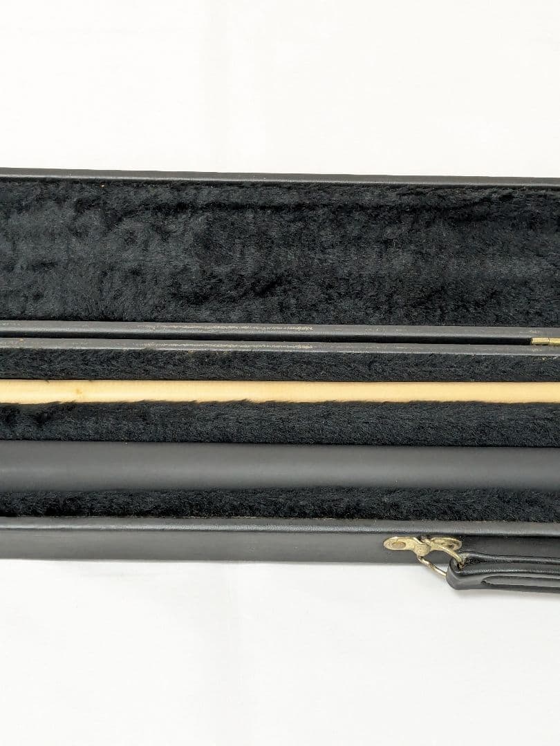 Cuetec ビリヤードキュー Warp Resistant ハードケース付き