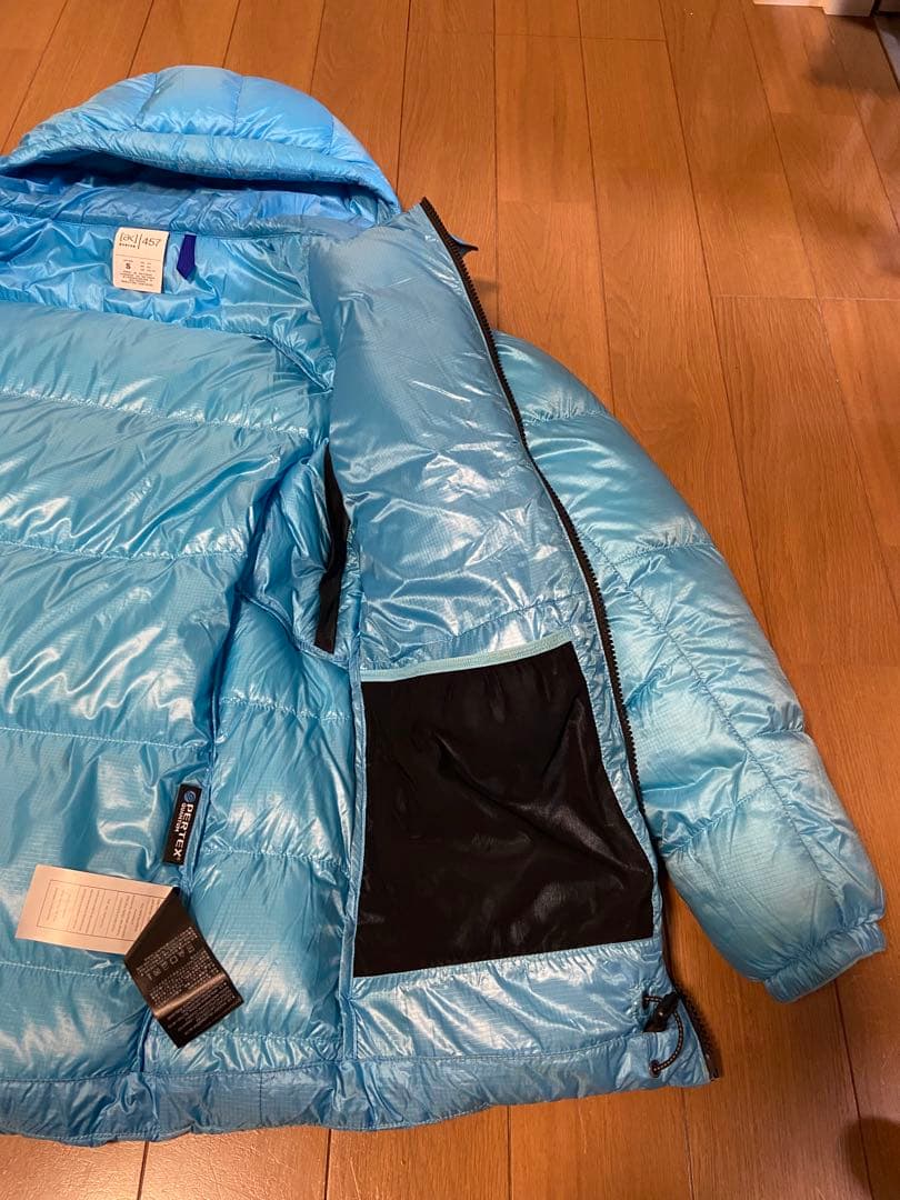 【美品】バートン AK457 ダウンジャケット Sサイズ