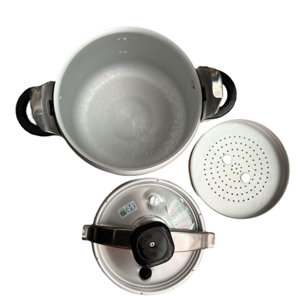 家庭用圧力鍋 RIKEN