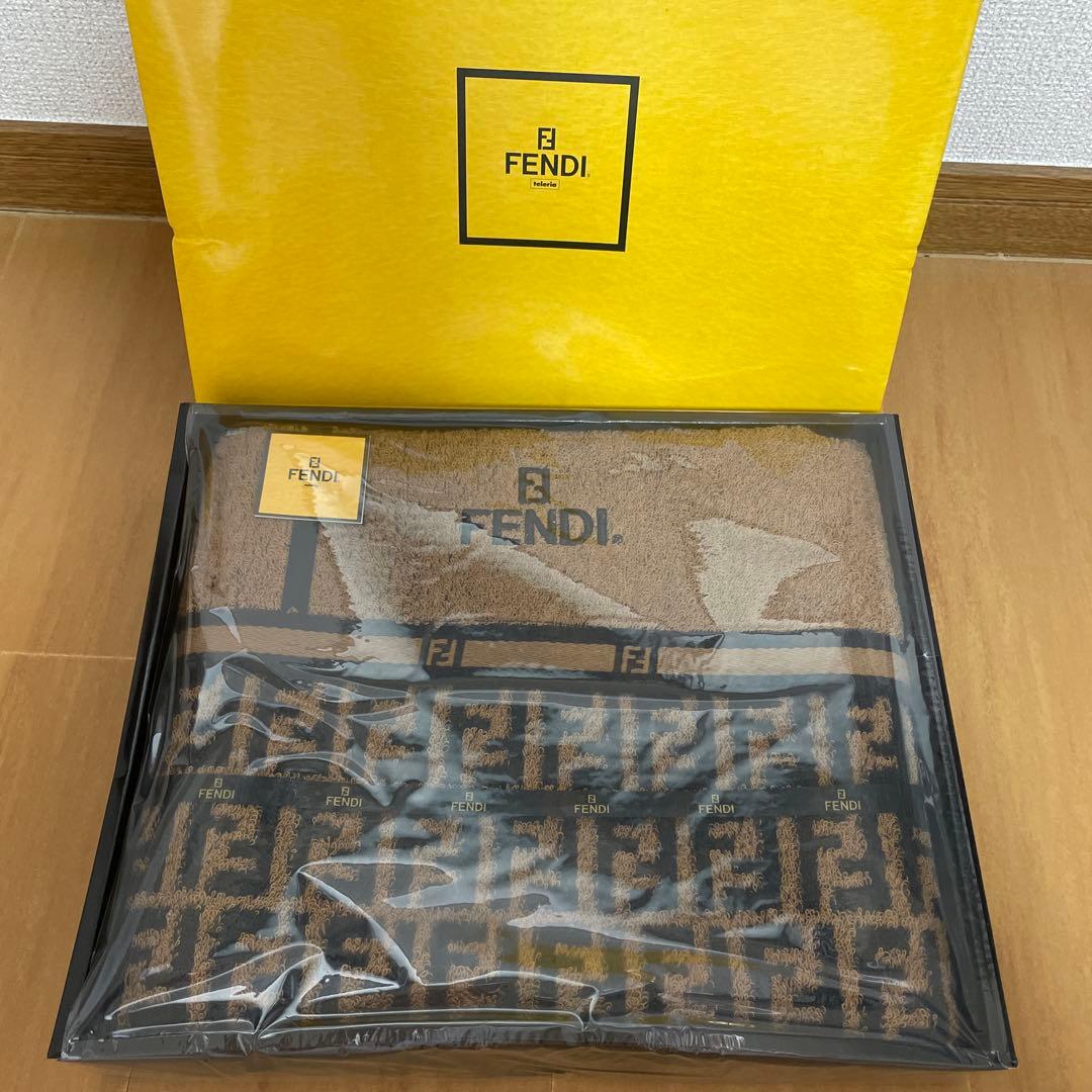 fendi タオル