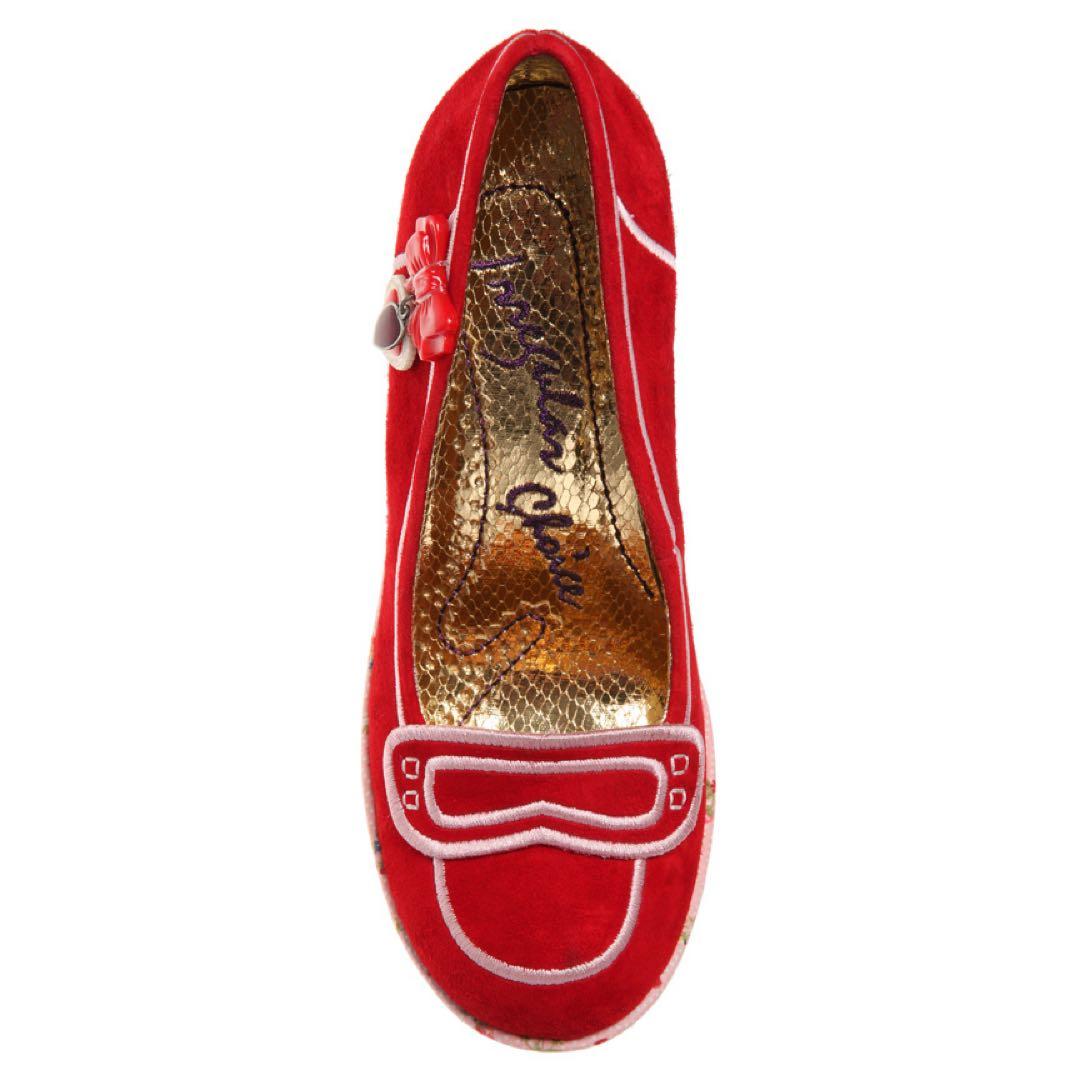 赤いフラワー刺繍ウェッジヒールパンプス