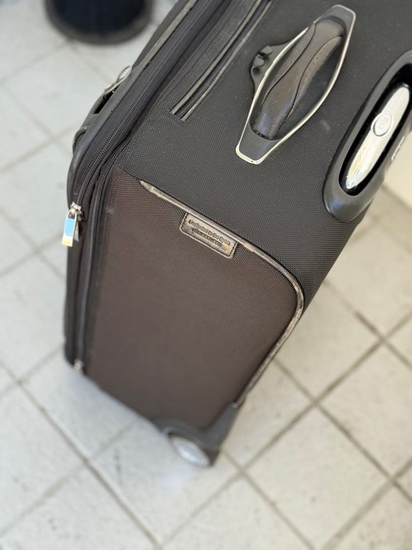 TUMI ブラック キャリーケース 23022D