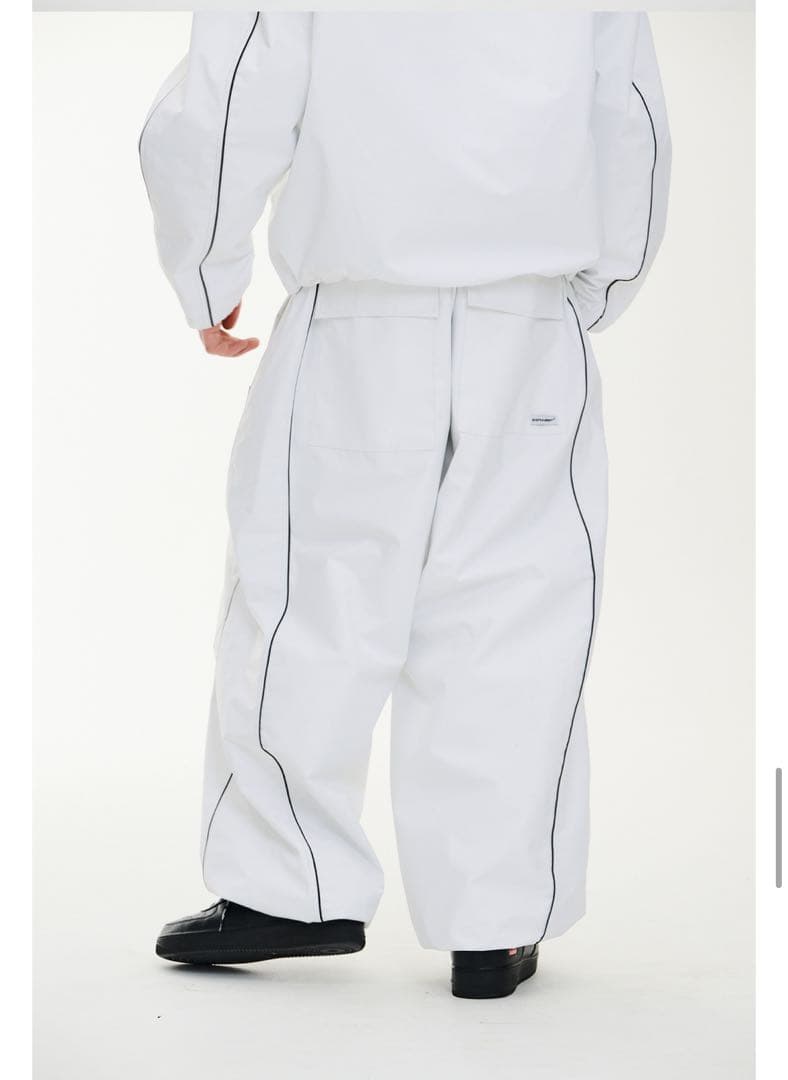 【新品未使用】BSRABBITスノーボードウェア パンツ ホワイト