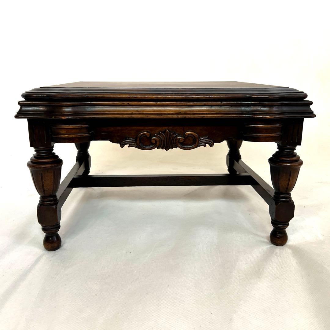 小ぶりなテーブル・コレクション・開閉収納テーブル