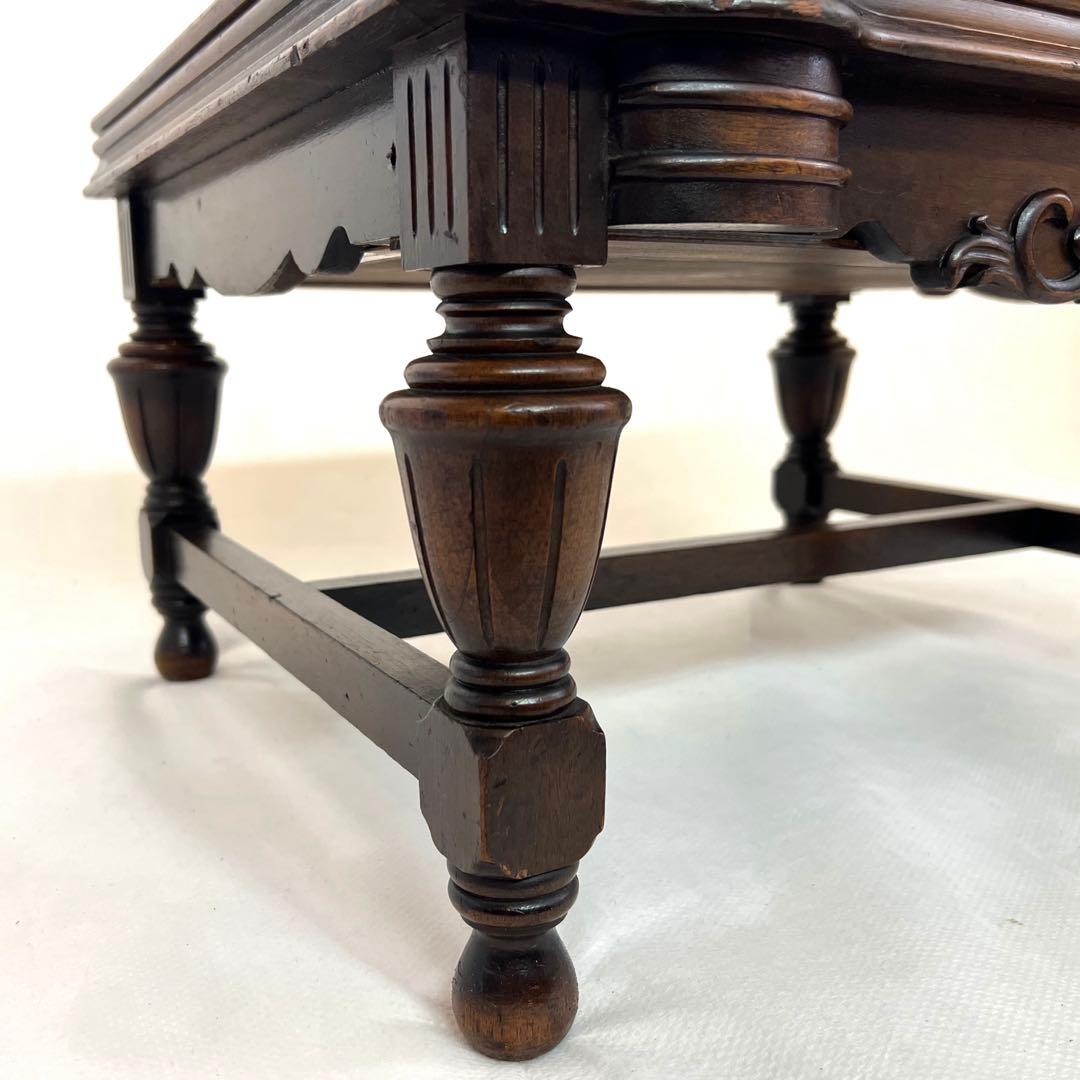 小ぶりなテーブル・コレクション・開閉収納テーブル