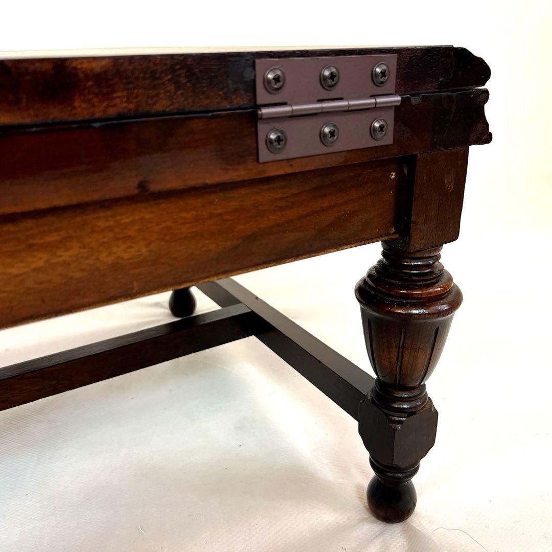 小ぶりなテーブル・コレクション・開閉収納テーブル