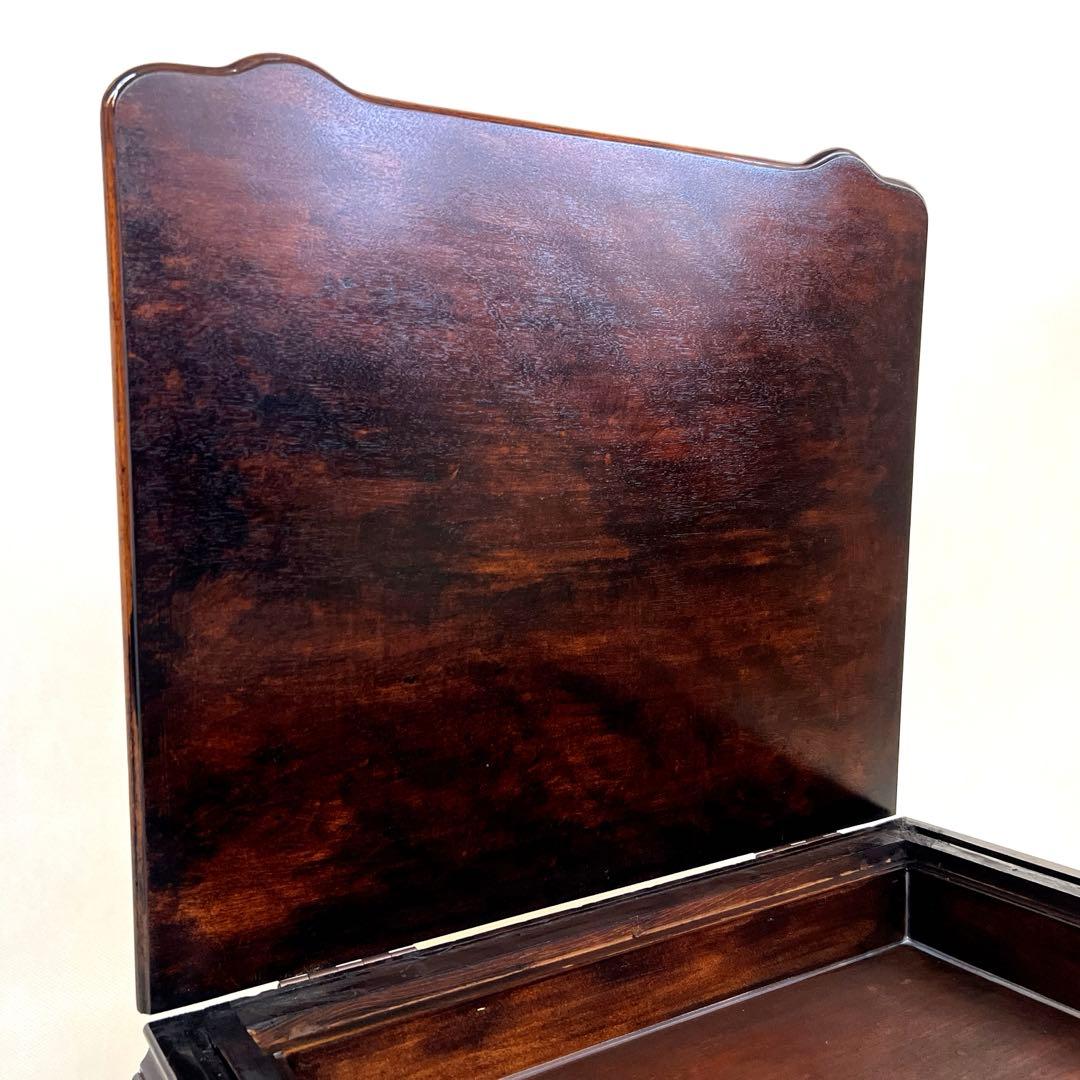 小ぶりなテーブル・コレクション・開閉収納テーブル