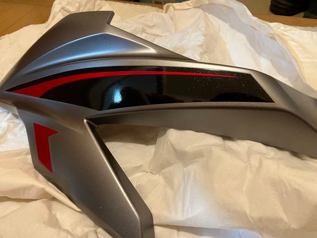 【2020〜2024】Ninja1000SX サイドカウル(グレー) 左側