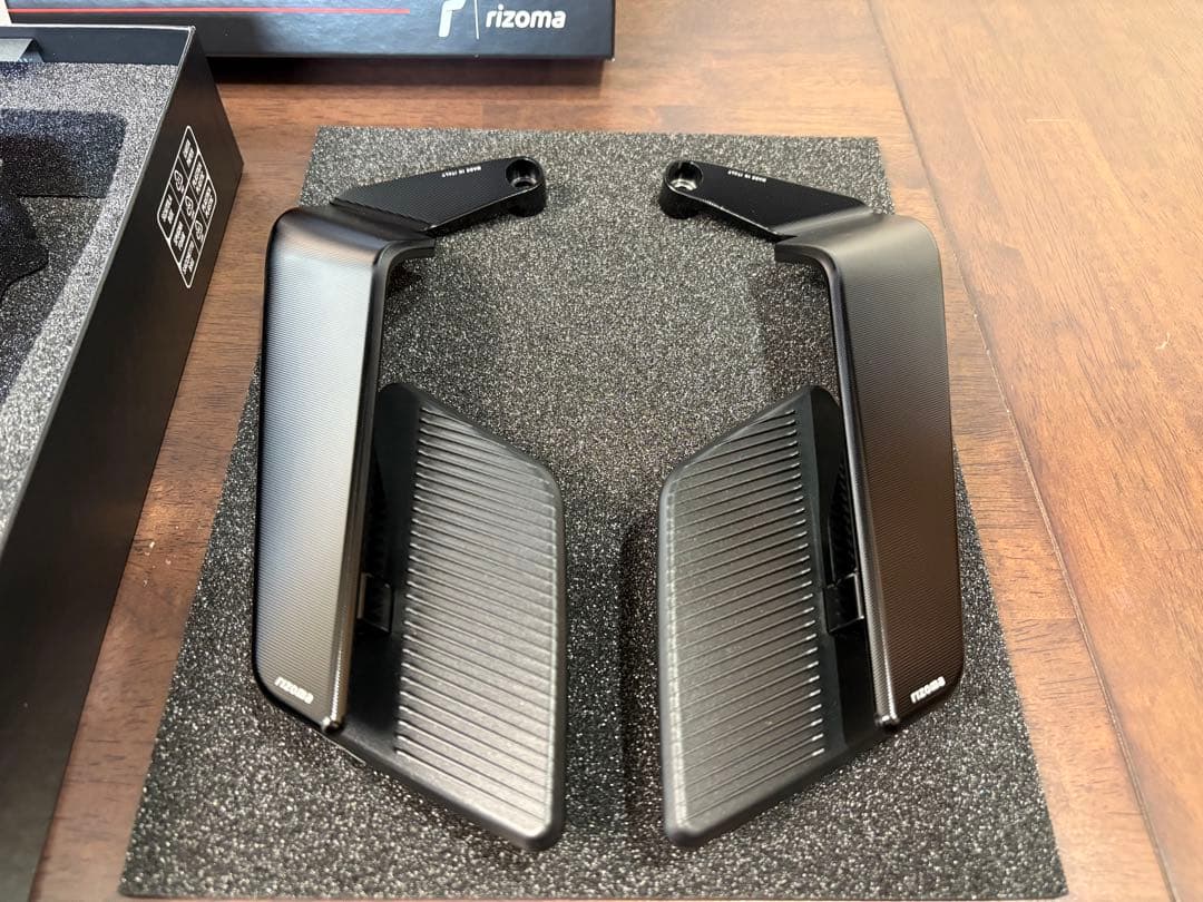 rizoma リゾマ　ステルスミラー