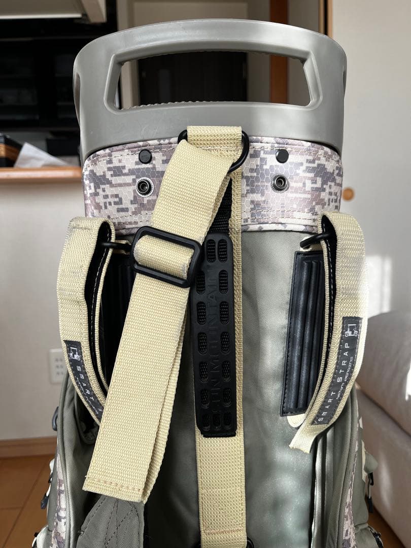 美品希少SUN MOUNTAIN C130 14分割　キャディバッグ カモフラ柄