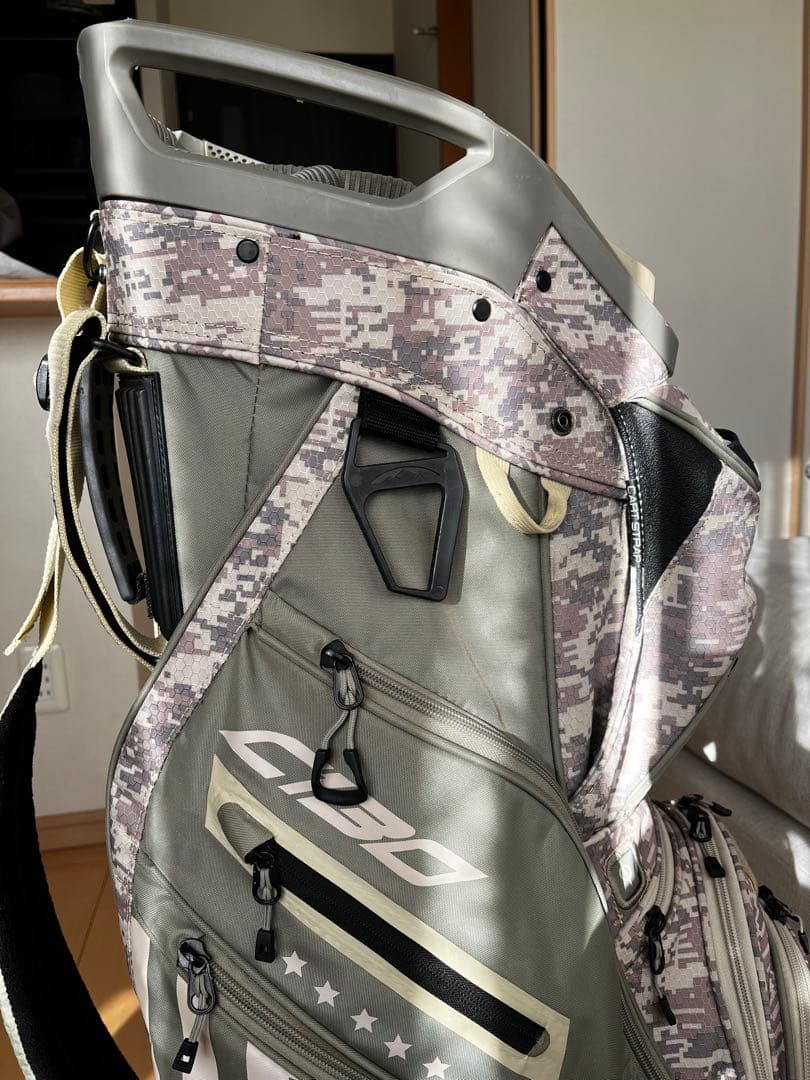美品希少SUN MOUNTAIN C130 14分割　キャディバッグ カモフラ柄
