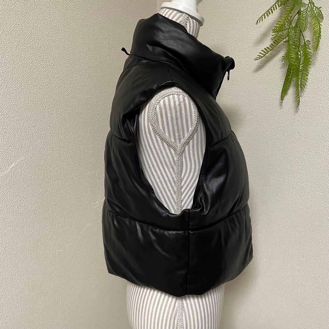 超美品　ZARA ザラ　【L】 フェイクレザーパフベスト　ハーフダウンベスト