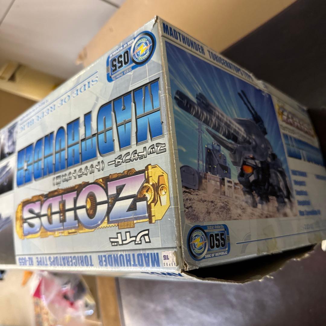 未使用品・未組立品　TOMY ゾイド マッドサンダー RZ-055