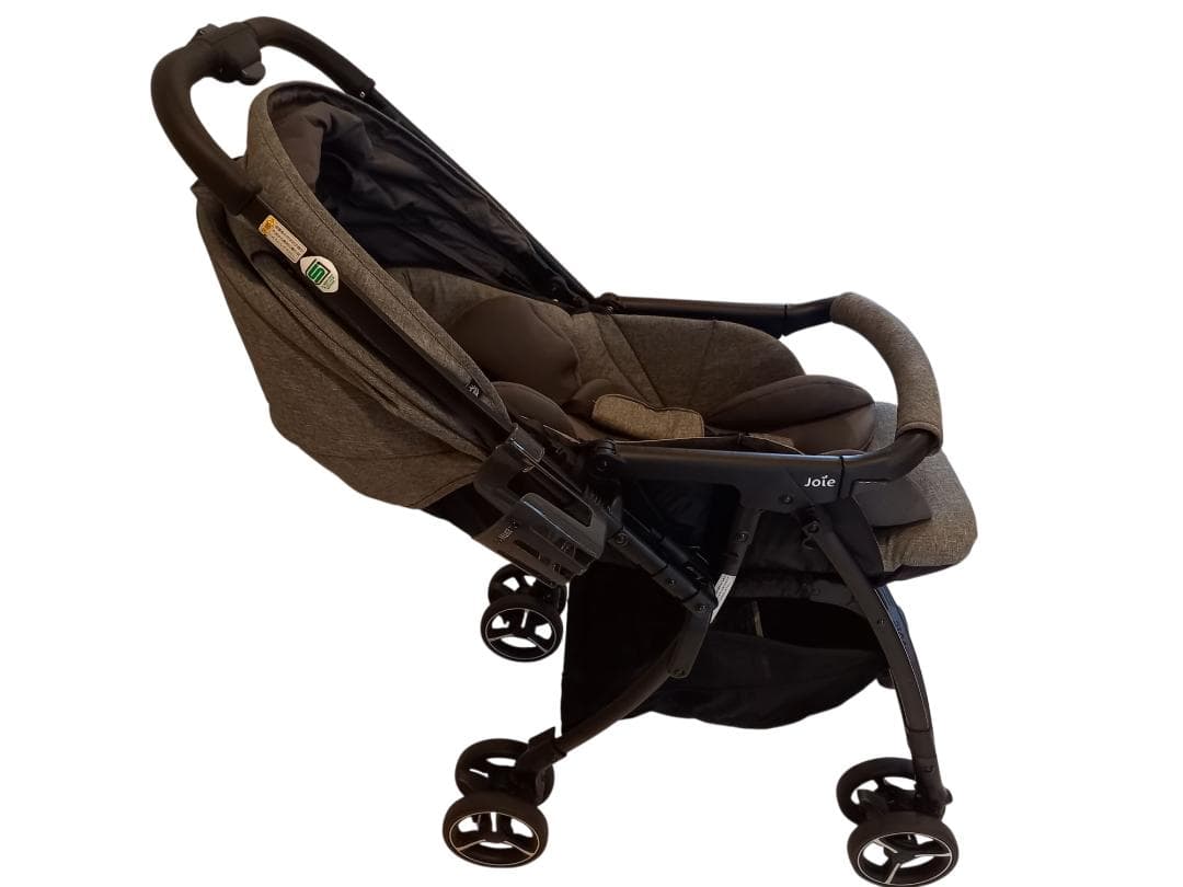 美品　Joie 　ベビーカー スマバギ4WD 手元ハンドル切り替えモデル