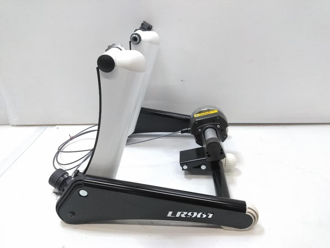 ミノウラ MINOURA LR961 サイクルトレーナー 固定ローラー台 △