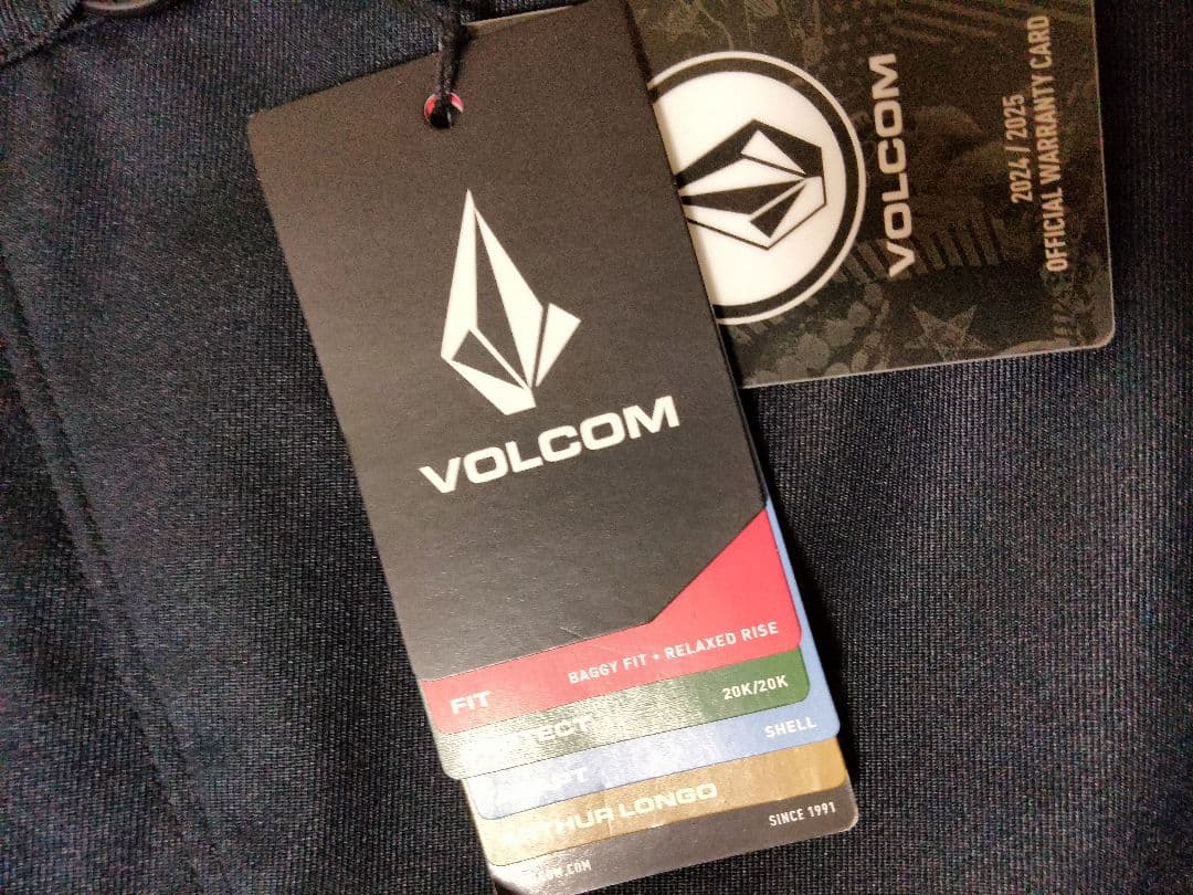 VOLCOM　ARTHUR　20K　PANTS　スノーボードパンツ　新品タグ付き