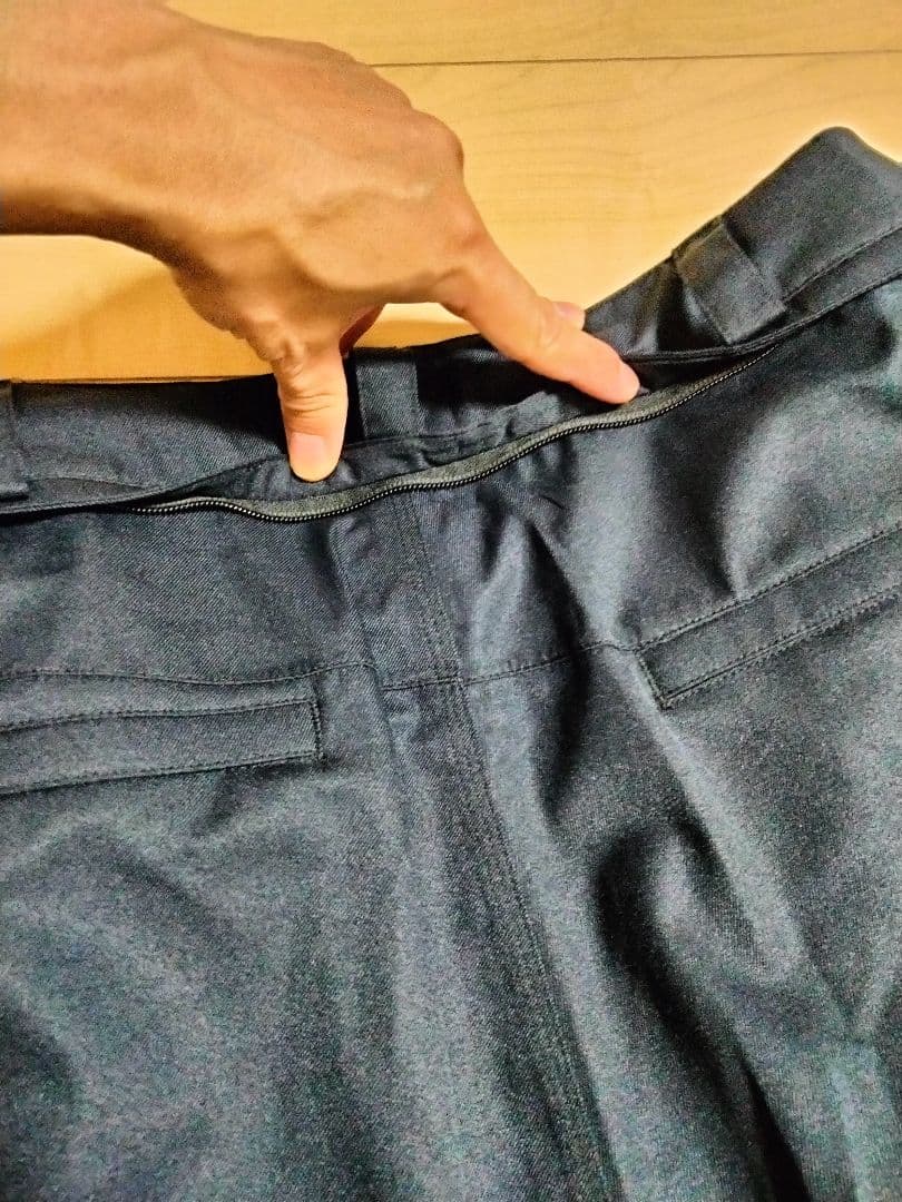 VOLCOM　ARTHUR　20K　PANTS　スノーボードパンツ　新品タグ付き