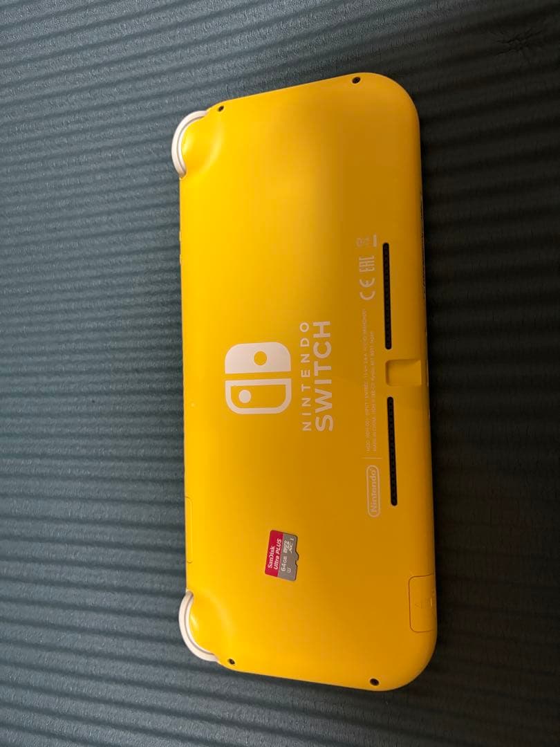 Nintendo Switchライト　本体　64GBマイクロUSBメモリ付き