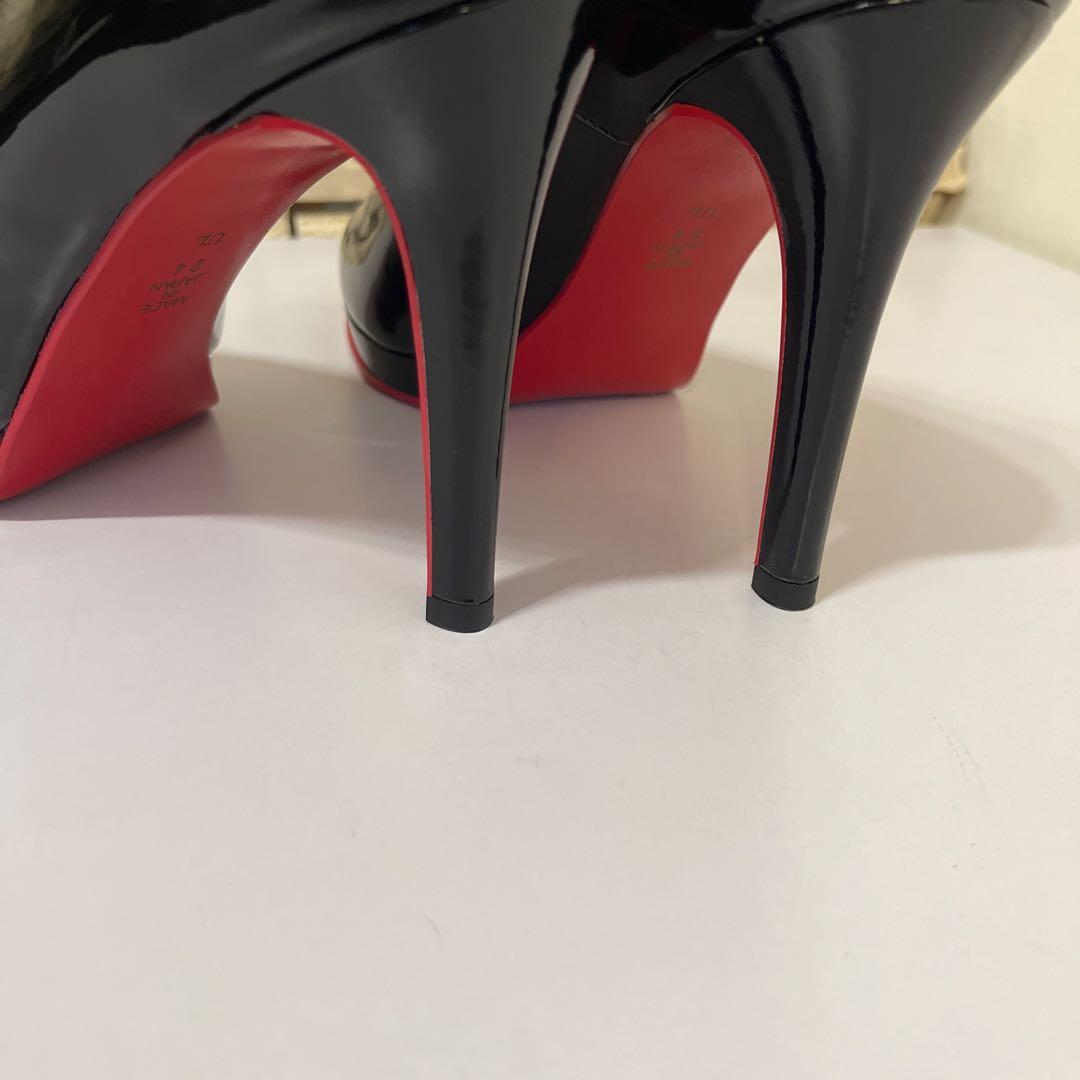 【新品・未使用】DIANA ダイアナ　エナメル　ヒール　黒　ブラック　パンプス