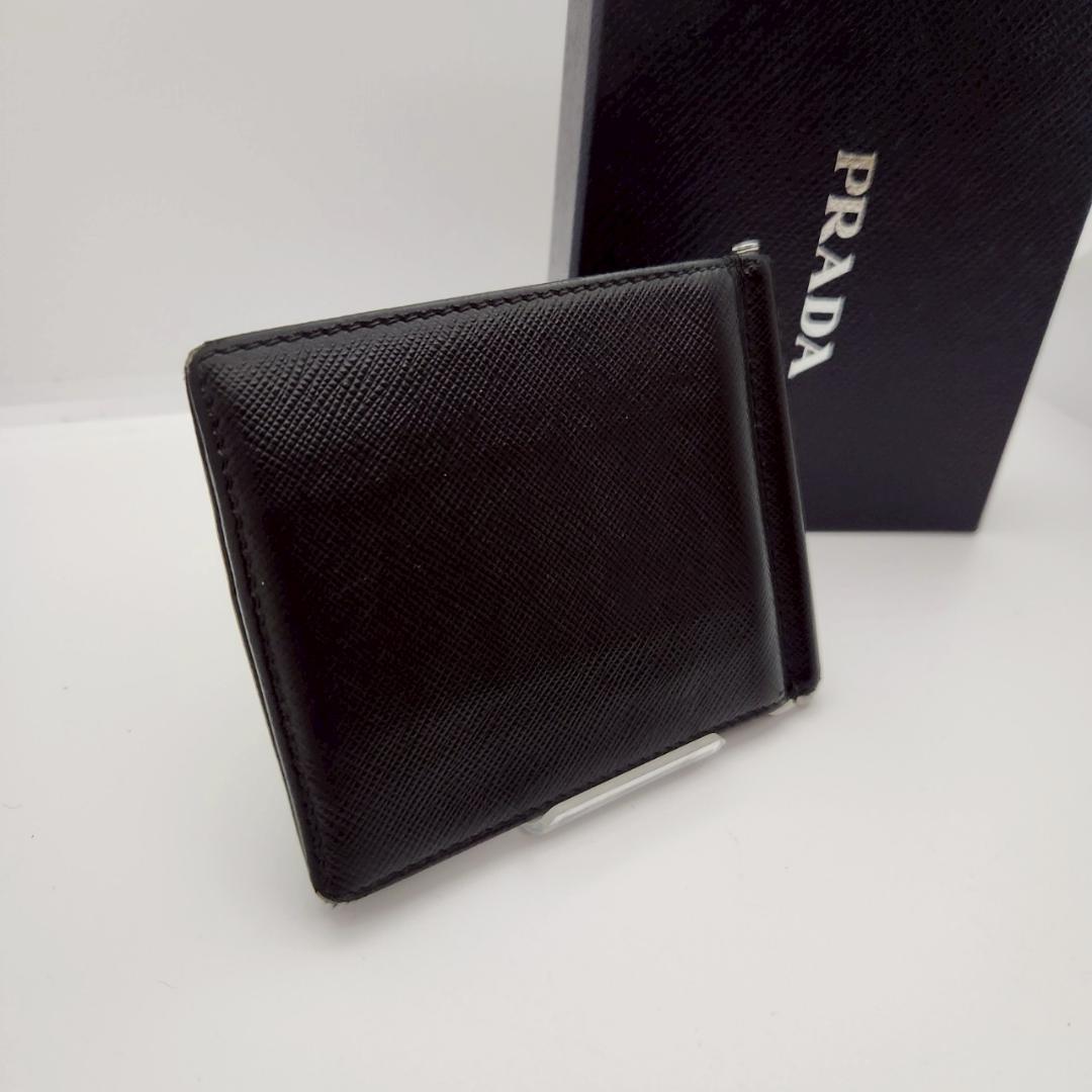 極美品 プラダ マネークリップ サフィアーノレザー　黒 メンズ