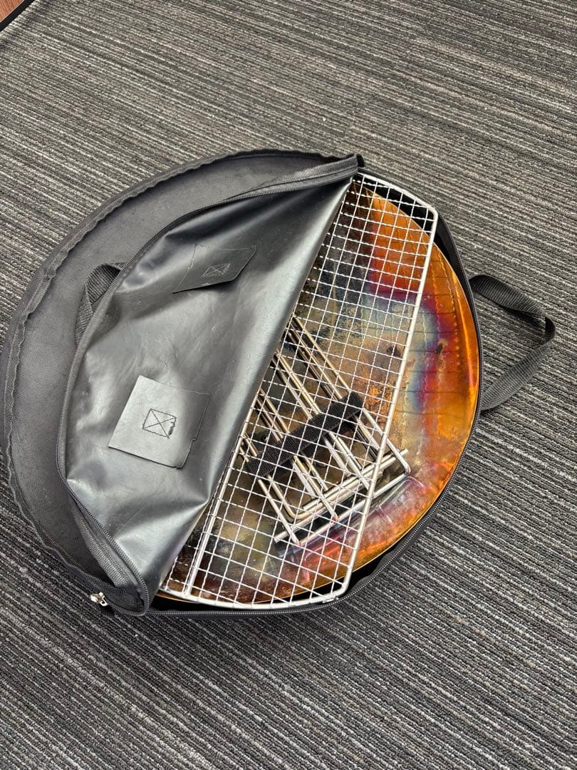 コールマン　ファイヤーディスク　ショップ限定ゴールド　三段フレーム＆五徳付き