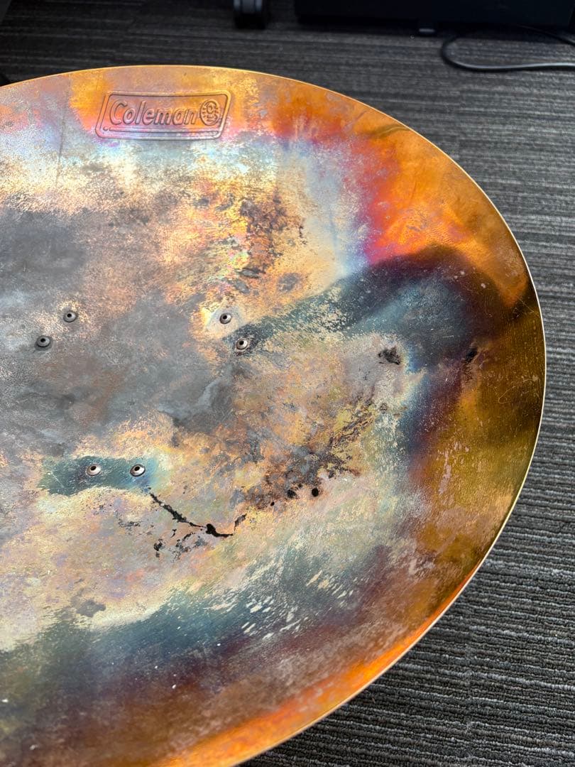 コールマン　ファイヤーディスク　ショップ限定ゴールド　三段フレーム＆五徳付き